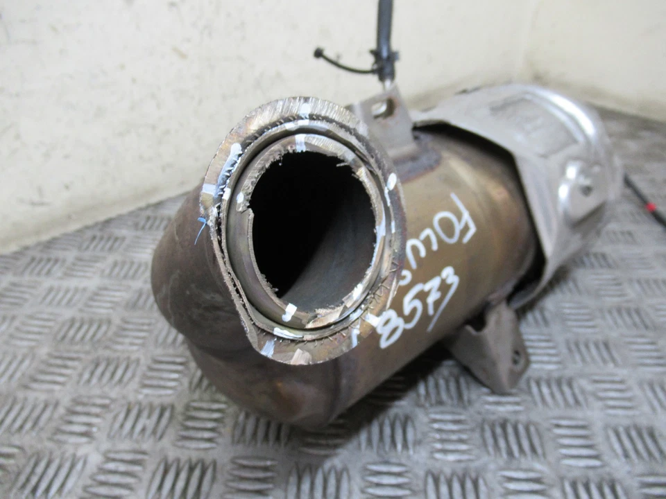 Ford Focus Titanium C346 2017 1,5 TDCI MK3 DPF convertidor catalítico Ref8573 Foto 3 de 4