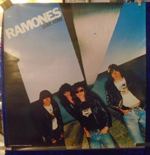 RAMONES LEAVE HOME TOMMY JOHNNY JOEY RAMONE PUNK ORIGINAL VINTAGE movie poster