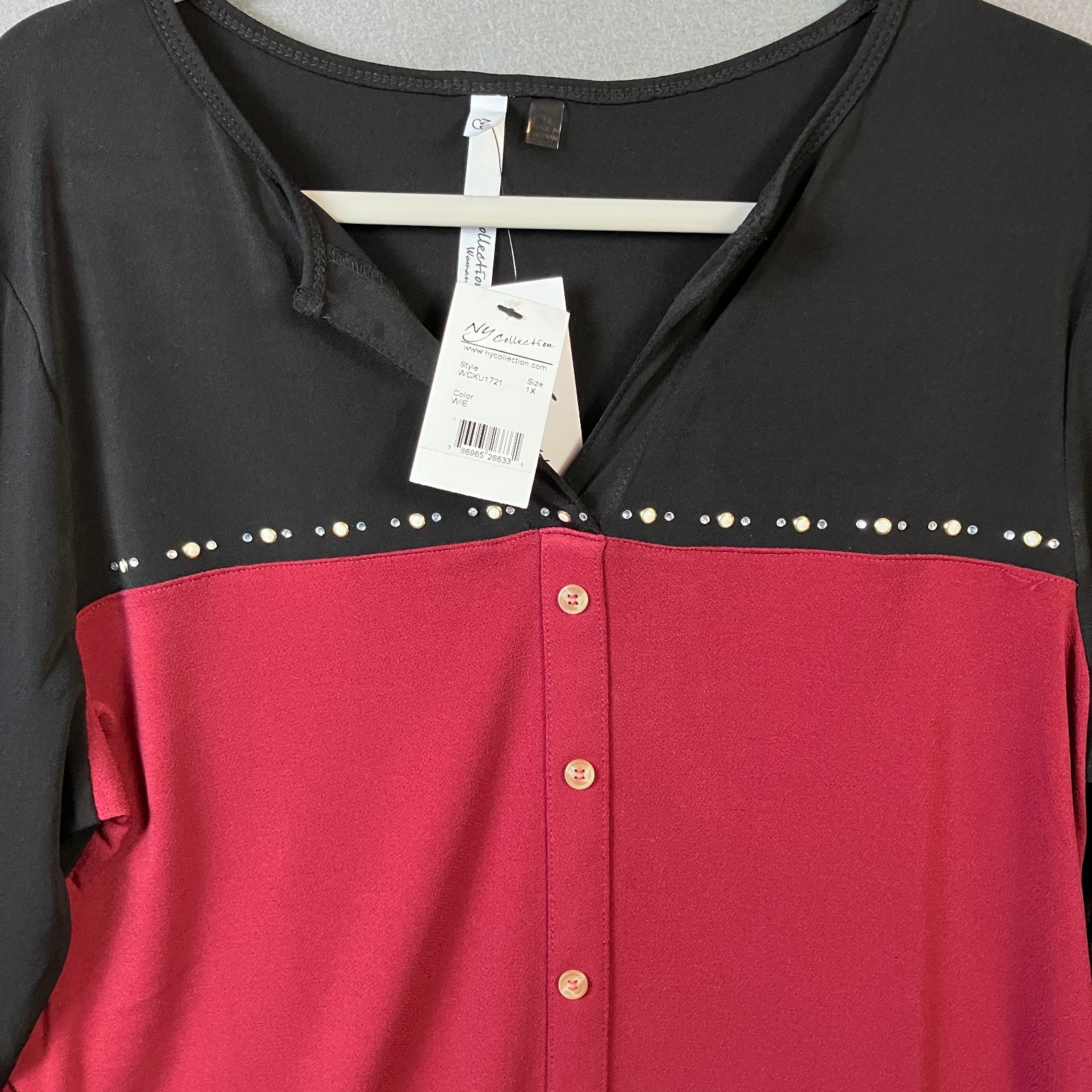 NY Collection Women's Jeweled Long Sleeve Button Top Size 1X Wine Colorblock NWT