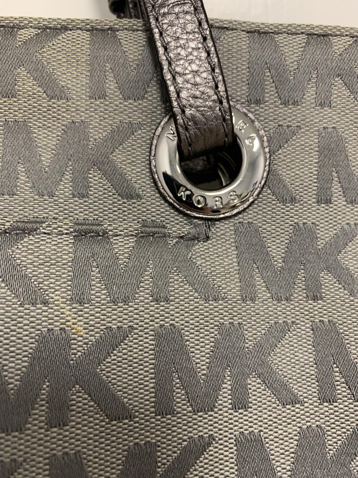 Michael Kors Tote Bag Womens Gray MK Monogram Shoulder Purse Metallic Straps thumbnail 2