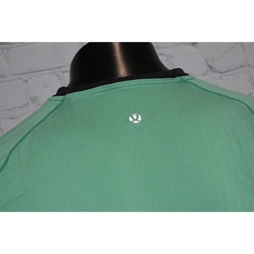 Lululemon Gym Shirt Yoga Herren Größe Medium Performance Polyestermischung Grün