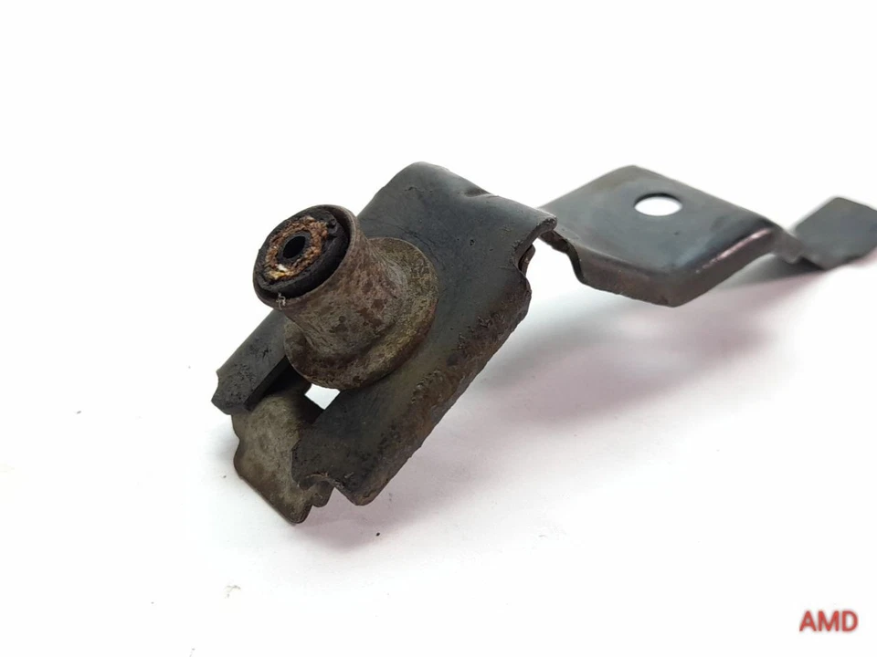 Soporte de manguera de freno trasero BMW 330ci 325ci 325i 330i E46 2004 34301164003 Foto 2 de 3