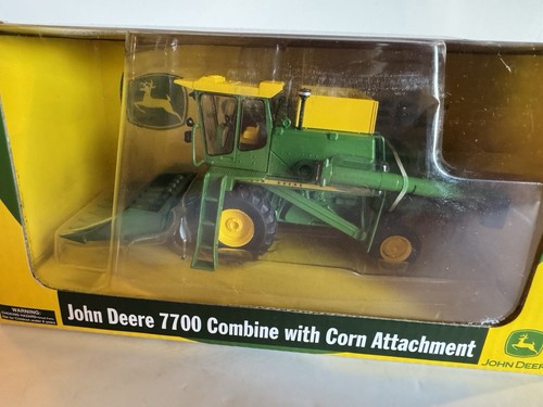 Athearn 1:50 Scale John Deere 7700 Corn Chopper Combine Tractor NIB Nice! - Picture 2 of 7