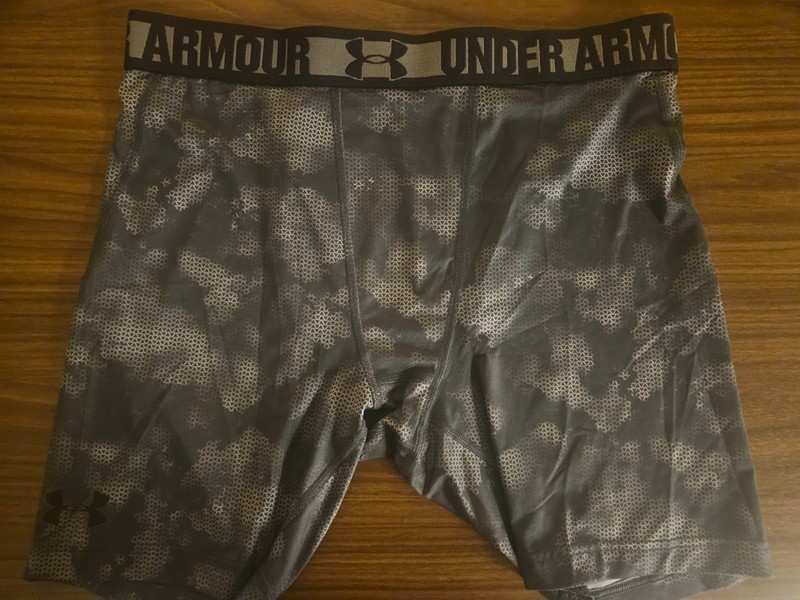 Under Armour Men’s Compression Shorts Size L Regular Stretch