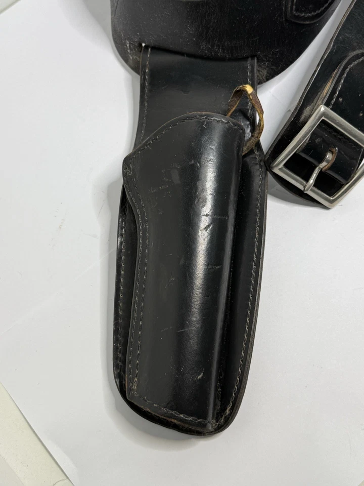 Funda de cuero negra marca Hunter vintage 12 y .22 Cal. Cinturón de munición 152 SN 35" DIESTRO Foto 4 de 4