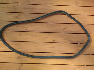 2009-2016 AUDI A4 REAR RIGHT SIDE BODY DOOR SEAL WEATHERSTRIP 8K5833721K OEM AU2
