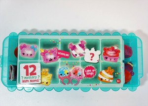 num noms ice cube tray