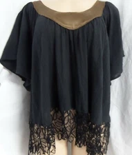 "LIBERTY GARDEN" BLACK ASYMMETRICAL OVERSIZE BOHO LACE TRIM TUNIC TOP SZE: S NWT