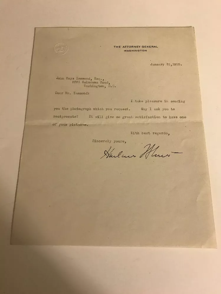 Lettre dactylographiée Harlan Stone signée en tant que procureur général  Jours avant de partir pour SC