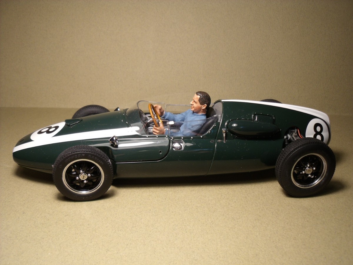 COOPER T51 #8 Jack Brabham World Champion 1959 Schuco 1/18 Neuve En