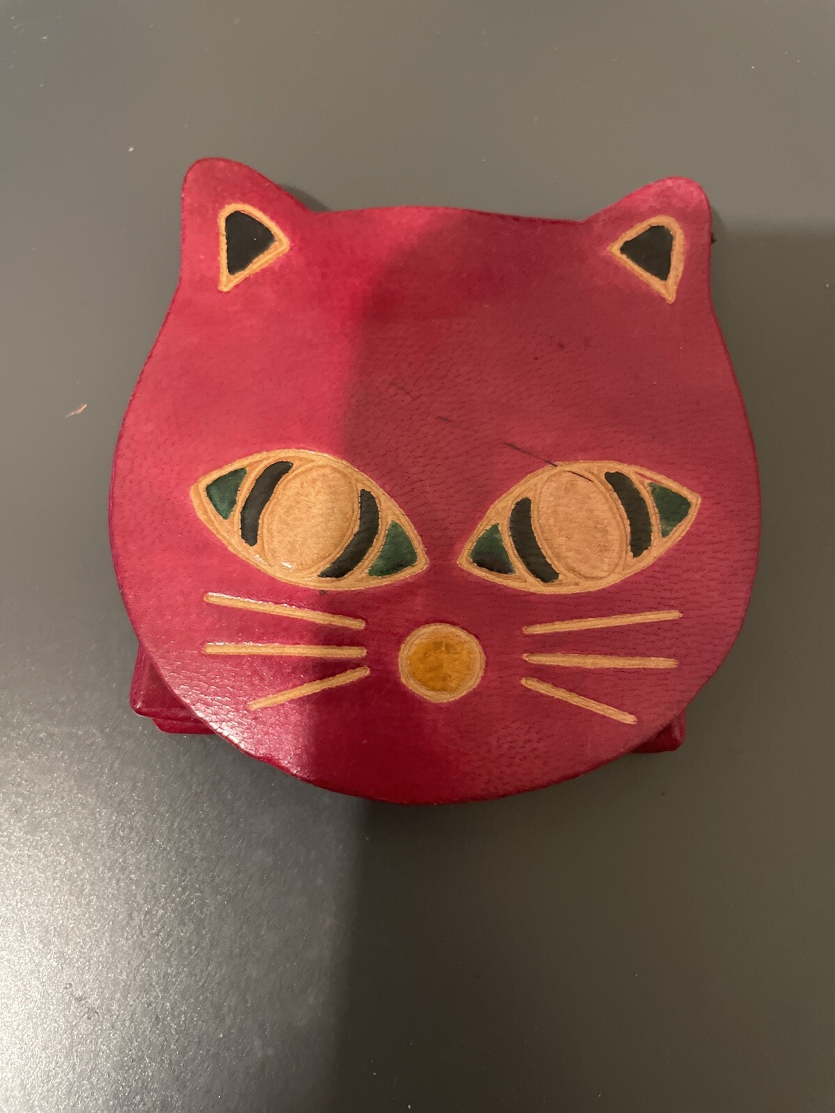 Cat Red Leather Coin Purse Handcrafted from India EUC. Fair 