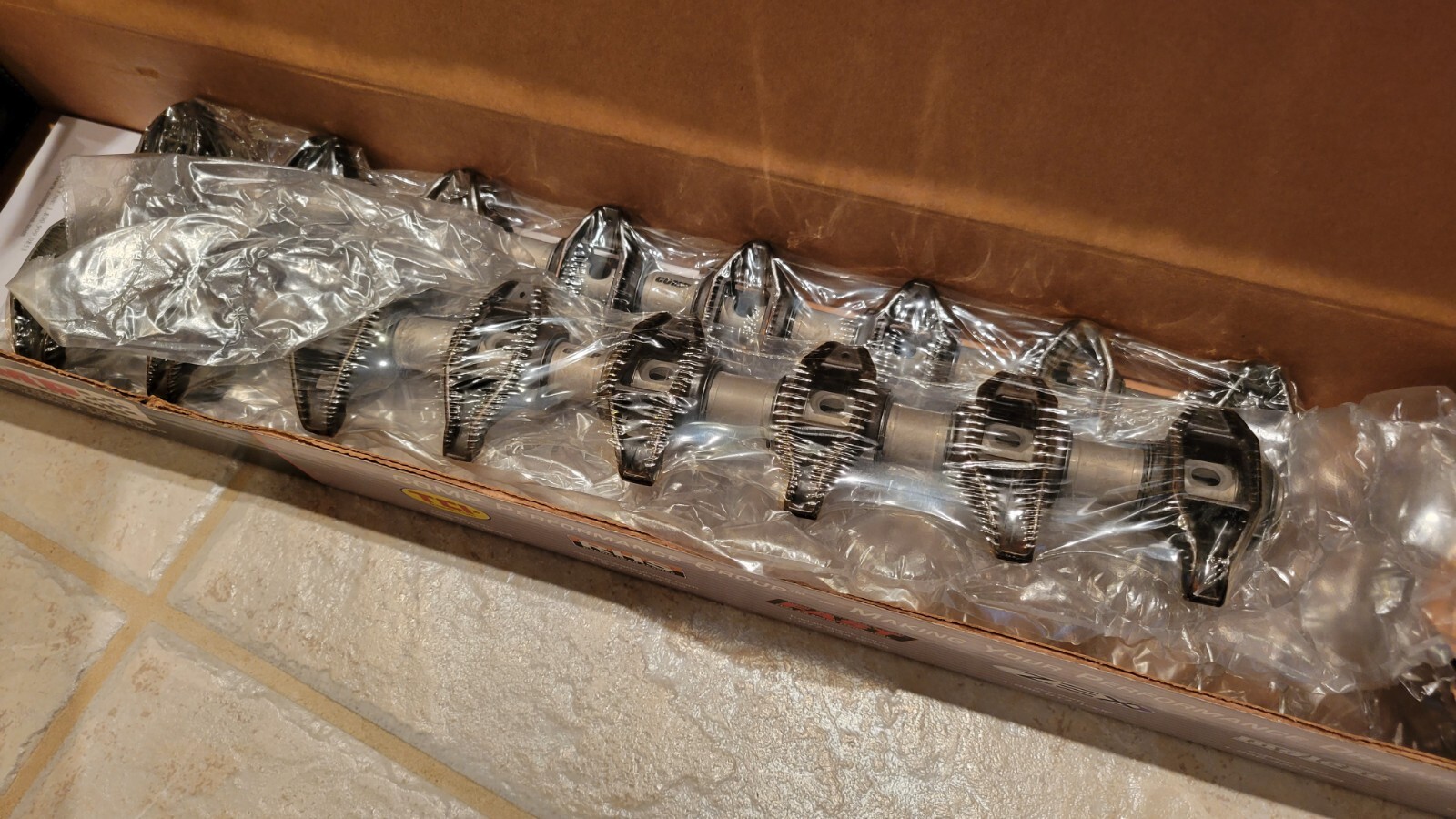 Engine Rocker Arm and Shaft AssemblyPremium, Eng Code LS3 Comp Cams