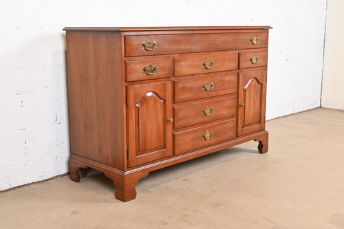 Henkel Harris American Colonial Cherry Wood Sideboard Buffet or Bar Cabinet - Picture 3 of 11