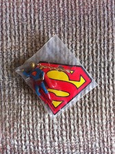 VINTAGE 1978 TM c DC COMICS ORIGINAL SUPERMAN PENDANT NECKLACE WITH CHAIN NEW