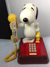Vintage Snoopy  Woodstock push button Telephone American Telecommunications