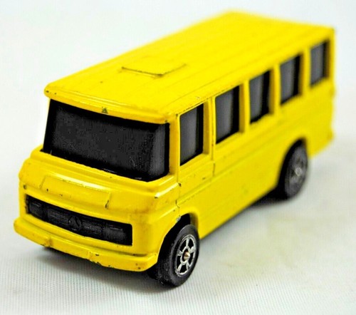Corgi Juniors FORD TRANSIT IVECO LAND ROVER LEYLAND TERRIER RENAULT Mix Lot Vans - Picture 116 of 171