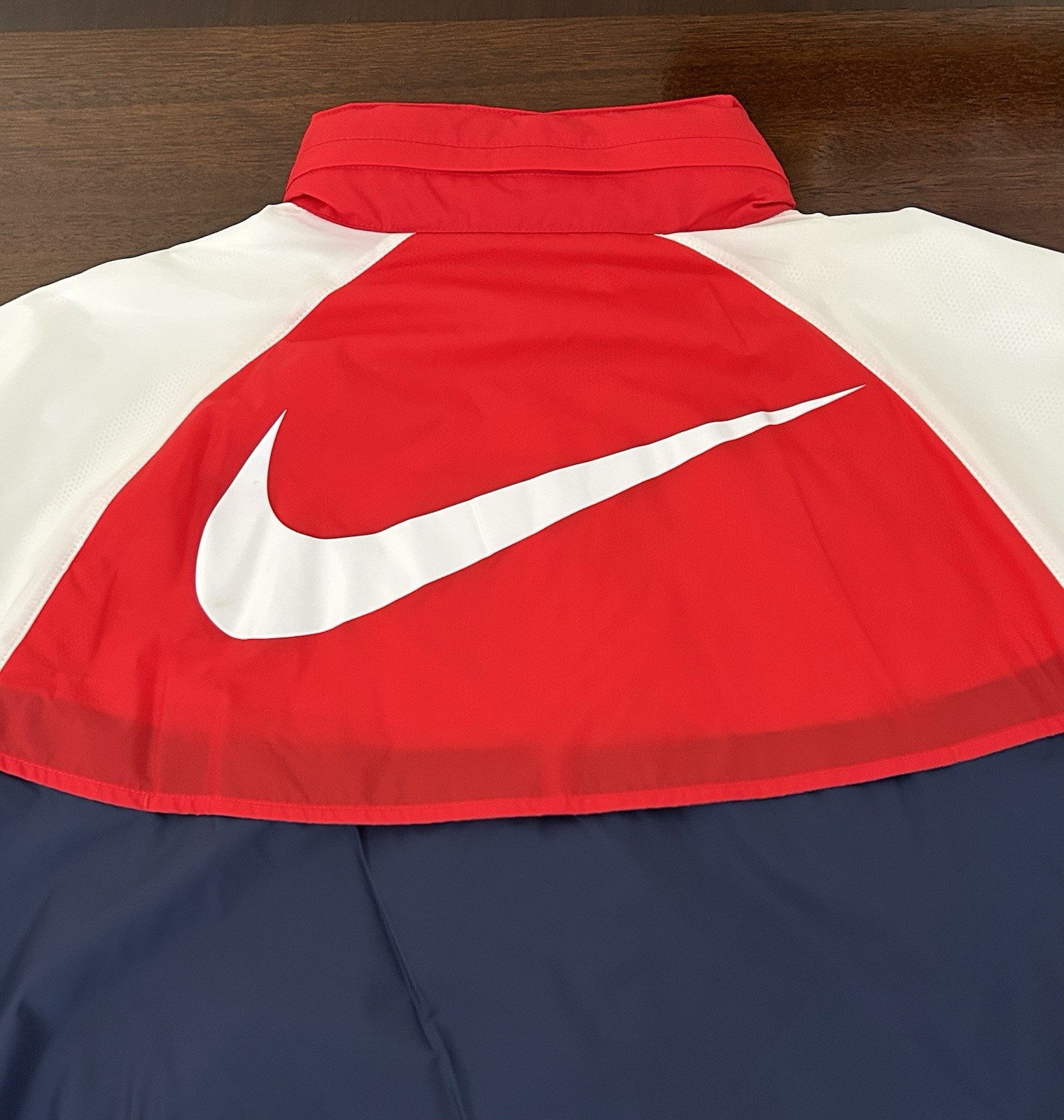 Nike Windrunner Jacket Hooded Foldable Windbreake… - image 5