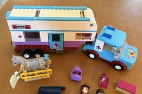LEGO FRIENDS 41125 Horse Vet Trailer - Complete - No Box