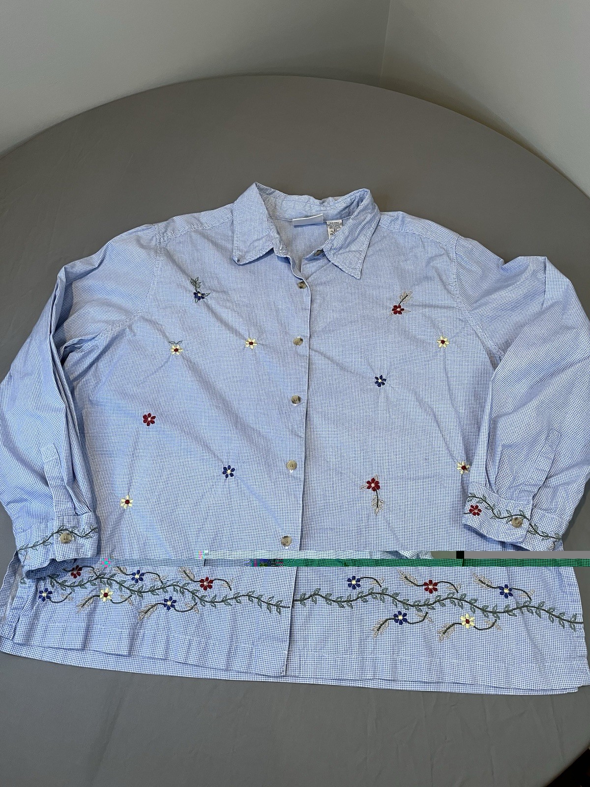 Vintage Bill Blass Denim Jean Floral Embroidered 2X Floral Shirt Cottage Granny