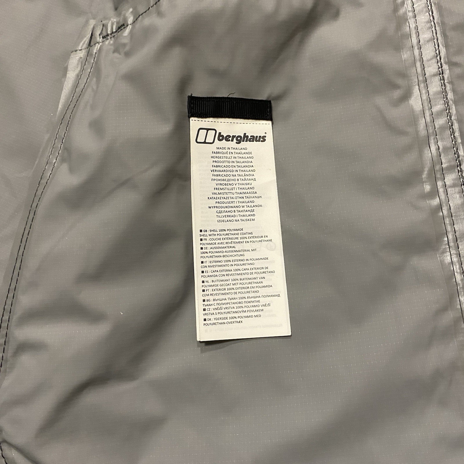 Berghaus Waterproof Hydroshell Membrain Light Jac… - image 8