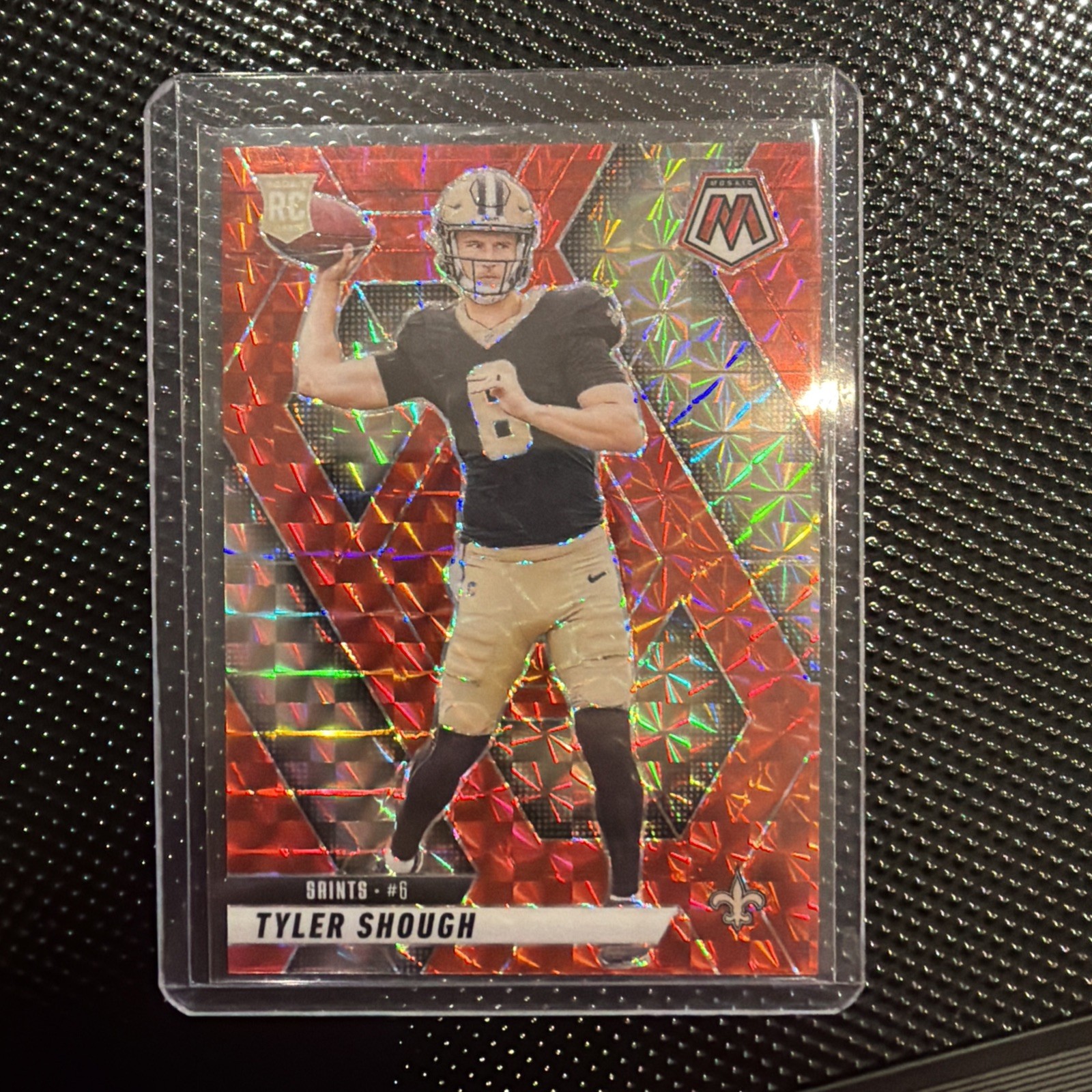 2025 Panini Mosaic - Tyler Shough #312 Red Mosaic (RC)
