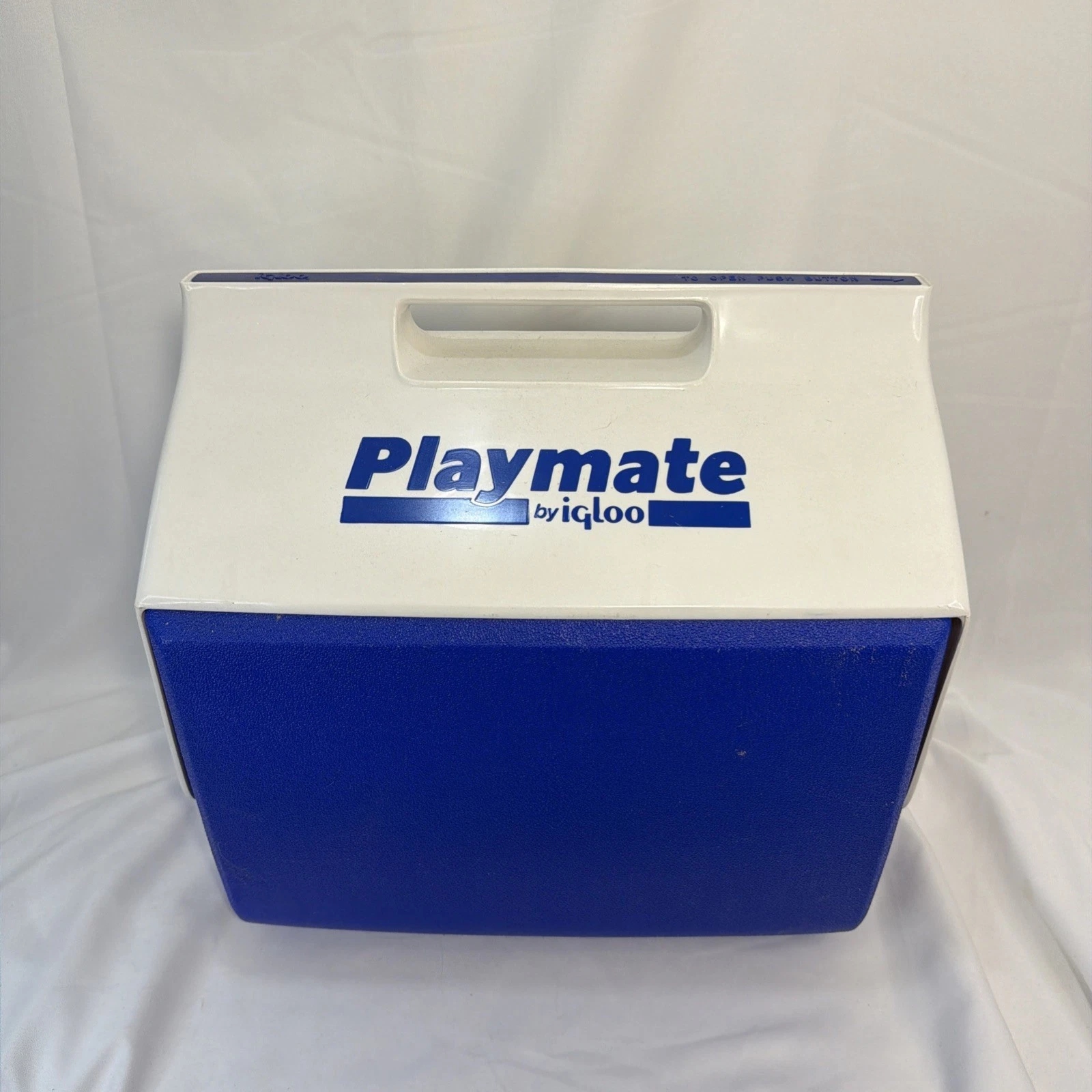 Vintage Playmate by Igloo Cooler 16 qt USA Made 1991 Vintage Holds 18-24 cans