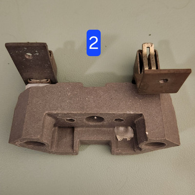 B&C Porcelain Meter Socket Replacement Blocks 100-200 Amp - (w/AL Bus Brackets)