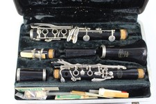 Bundy Resonite Selmer Bb Clarinet w/case USED  R7945