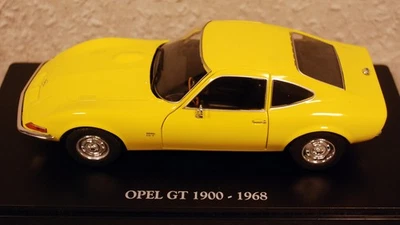 FABBRI HACHETTE 1968 Opel GT 1:24 Fabbri White Box Hachette