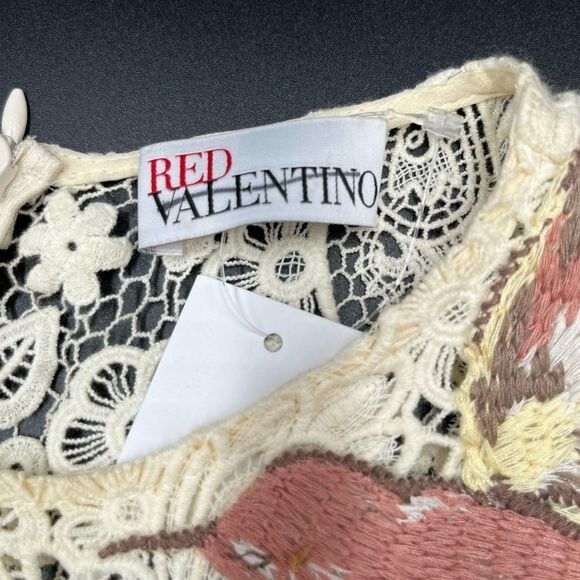 Red Valentino Dresses | Valentino Red Floral Macrame Embroidered Dress | eBay Red Valentino Dresses | Valentino Red Floral Macrame Embroidered Dress | eBay