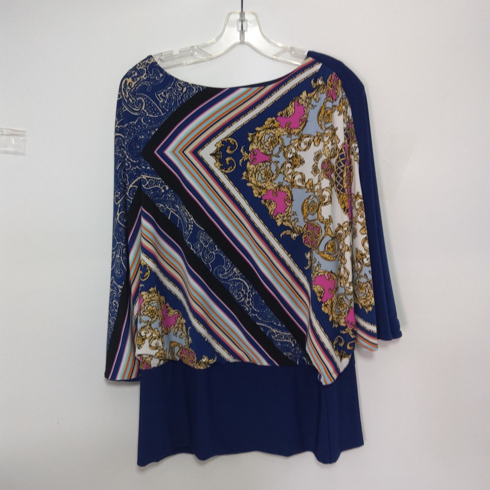 simonton Says Large Patterned Batwing Blouse - image 1