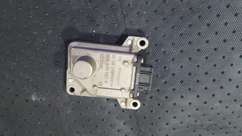 0265005200 ESP Sensor Steuergerät Querbeschleunigung 0005426518  DE210048-66