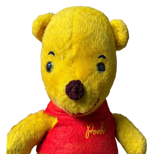 "Figura de peluche Winnie The Pooh Disney vintage 16"" J Swedlin Inc cosida en Haití" - Imagen 2 de 10