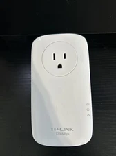 USED TP-LINK Model TL-PA8010P AV1200 Gigabit Passthrough Powerline Adapter