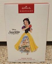 Hallmark Keepsake 2023 Snow White 7 Dwarfs Snow White Christmas Ornament