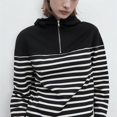 Sweat à capuche femme Zara noir blanc M