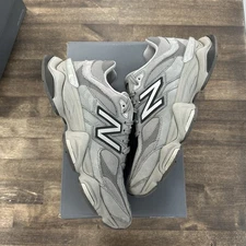 Size 9.5 - New Balance 9060 Castlerock (USED)