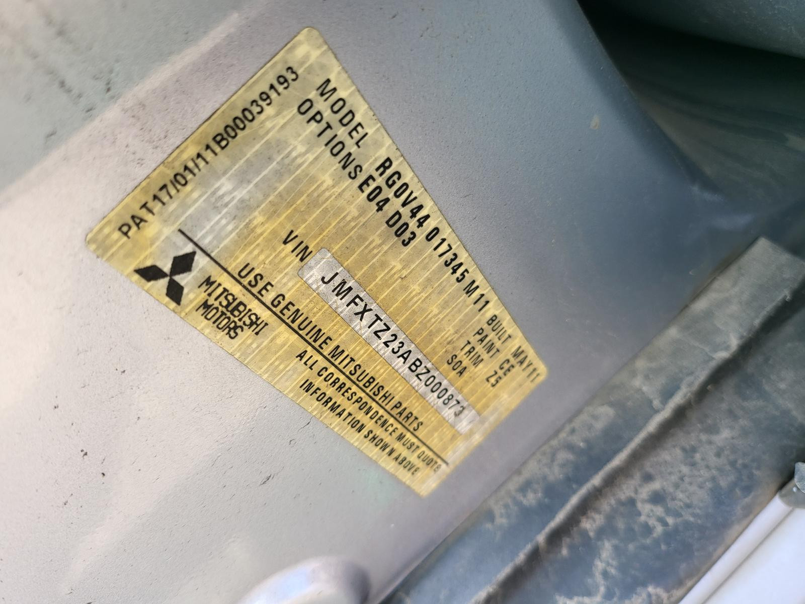 Mitsubishi Colt Left Tail Light RG 01/2004-11/2011 - thumbnail 8