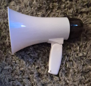 Handheld Megaphone Bullhorn Voice Amplifier Speaker Horn, Speak/Off Switch
