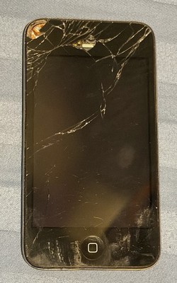 *Broken* iPod A1367 2010