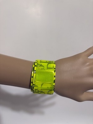 JOHN GALLIANO ジョン　ガリアーノ プレート　ブレスレット Vtg Christian Dior By John Galliano Neon Green Monogram Slap