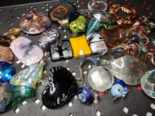Lot Of Over 30 Glass Pendants And Charms Pendant Lot AAB23