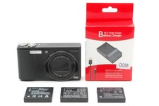 Read Exc 5 Ricoh R8 Digital Camera Black x3 Batteries From JAPAN
