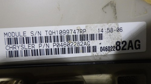 99 DODGE INTREPID Body Control MODULE 04602282AG - Foto 3 di 9