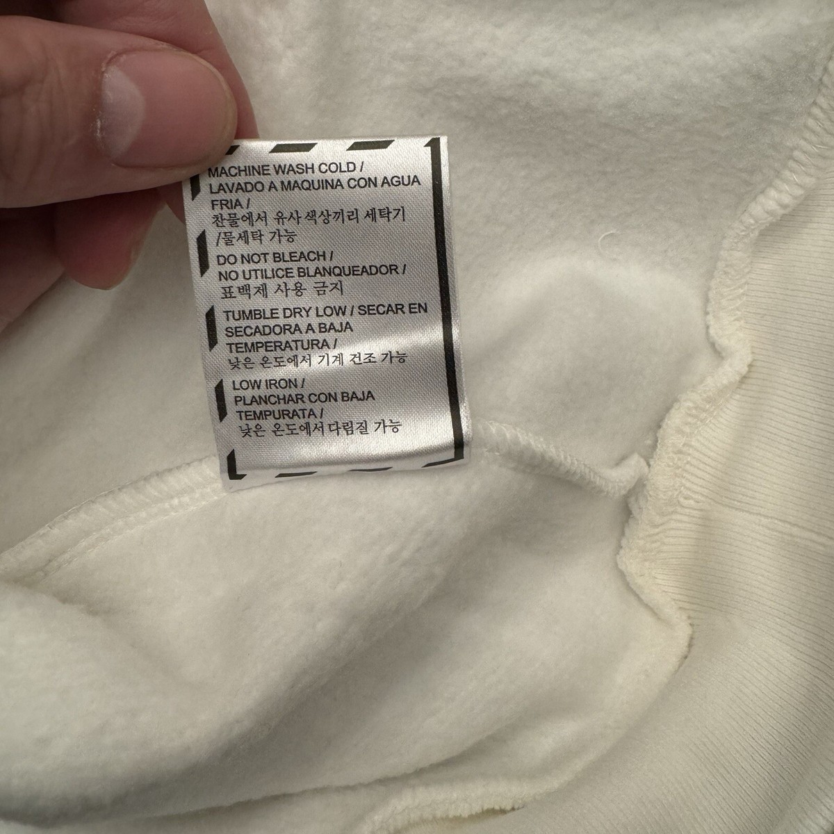 Vlone x Juice WRLD Blade Hoodie White Size XL 100% Authentic Vlone x Juice WRLD Blade Hoodie White Size XL 100% Authentic