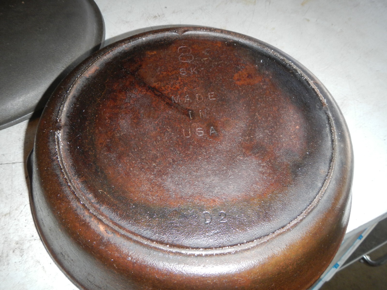 Vintage Made USA SK 8 LODGE D2 Cast Iron Heat Ring Skillet Pan W/LID 10 5/8 eBay