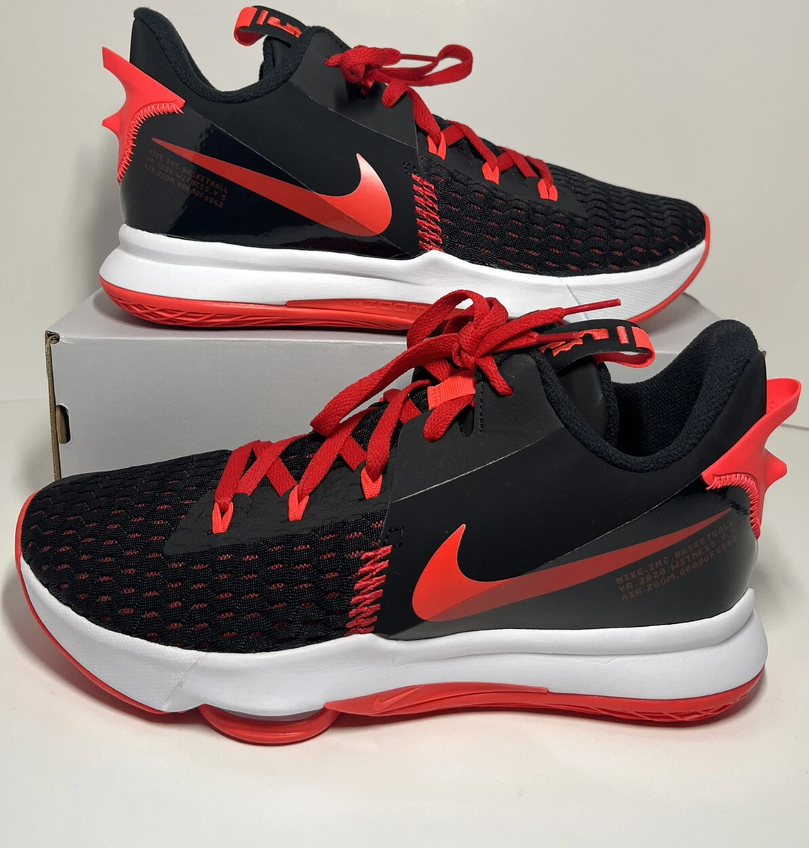 Nike Zoom LeBron Witness V 5 BRED Mens DS Black Red basketball shoes low Sz 11.5