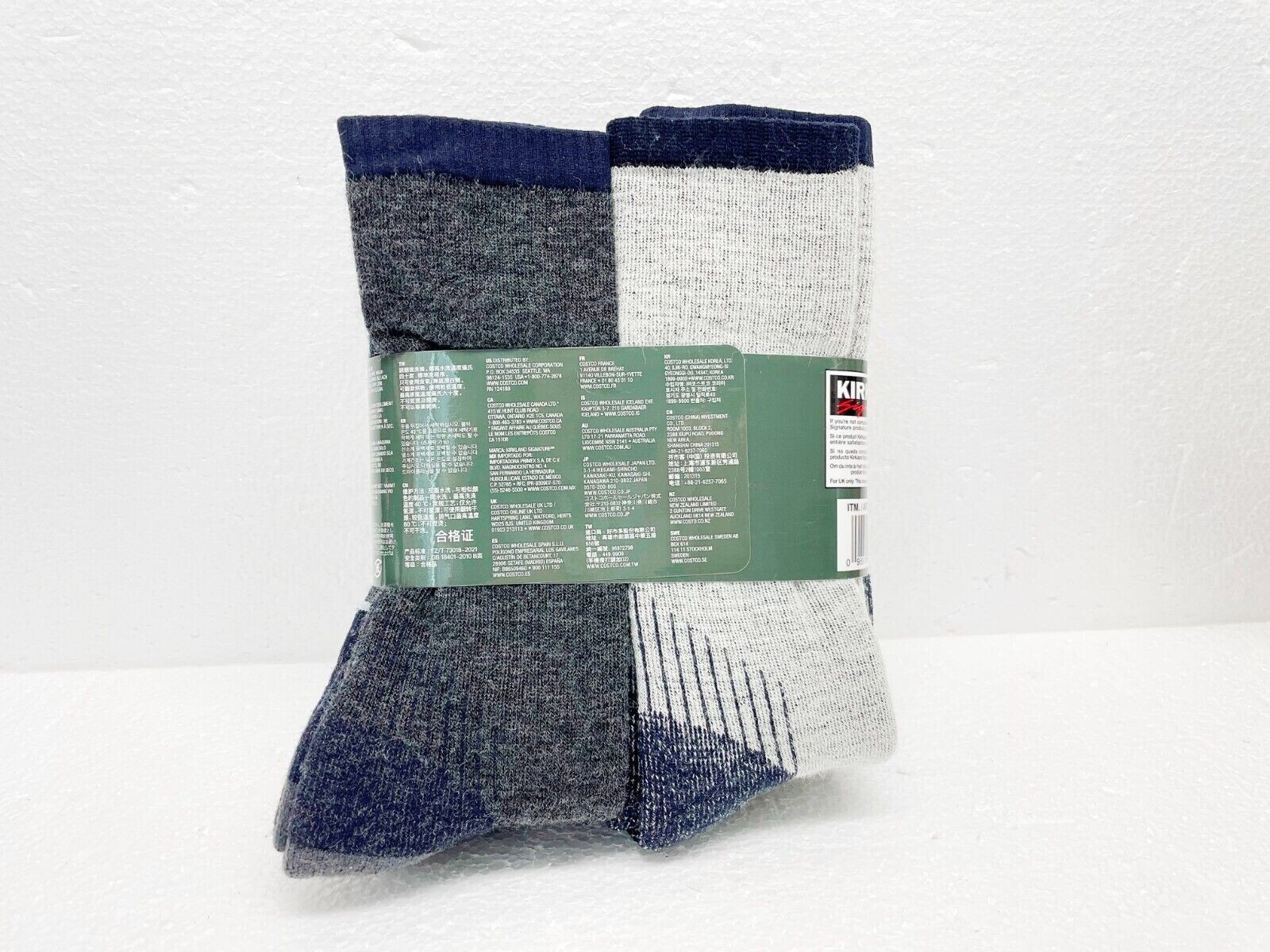 4 Pairs Kirkland Signature Merino Wool Men's Outdoor Hiking Trail Socks