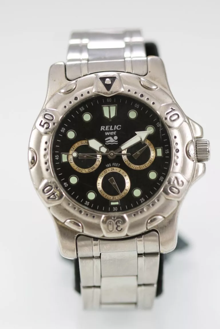 Relic Wet Men Watch Stainless Steel Silver Day Date 24hr Black 50m Quartz