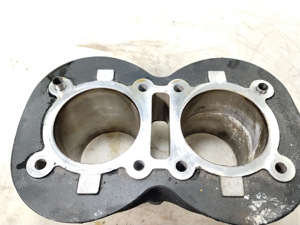 2010 Triumph Bonneville America T100 Engine Motor Cylinder Jug Barrel - Image 2 of 4